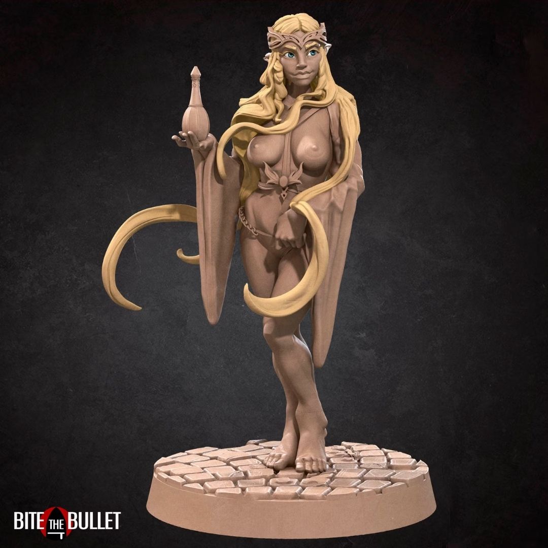 Bullet Rings - Gabriela, Lady of Light (Pinup)