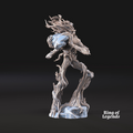 Treewalker throwing rock - Free Forest