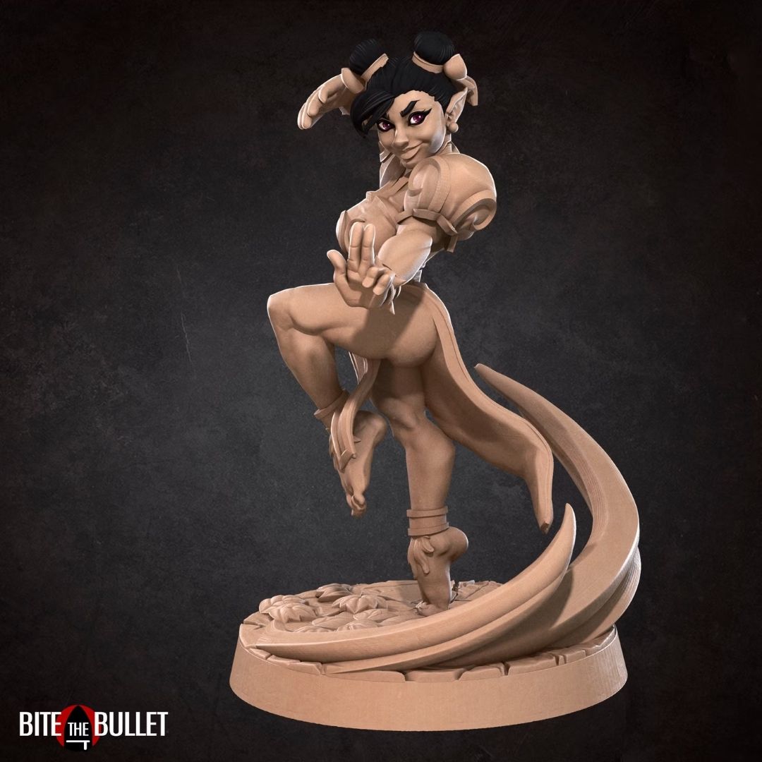 Halflings - Arilie the Hafling Monk